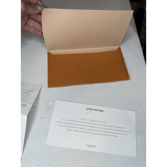 Louis Vuitton Authentic Envelope Receipt Holder 8.75 X 4.5 - Picture 6 of 11